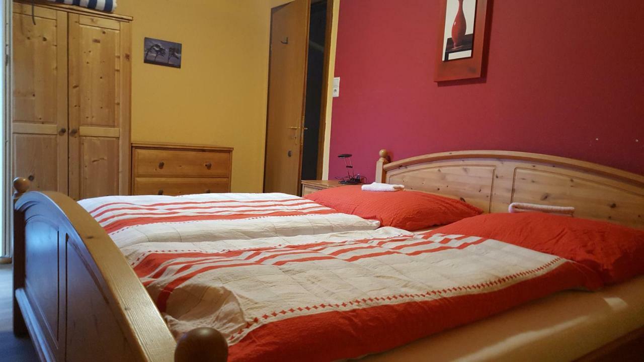 Wohnung 2 Mit Balkon- Haus Annegrete Esens Dış mekan fotoğraf