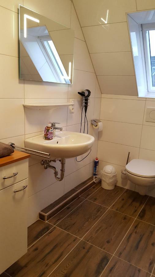 Wohnung 2 Mit Balkon- Haus Annegrete Esens Dış mekan fotoğraf