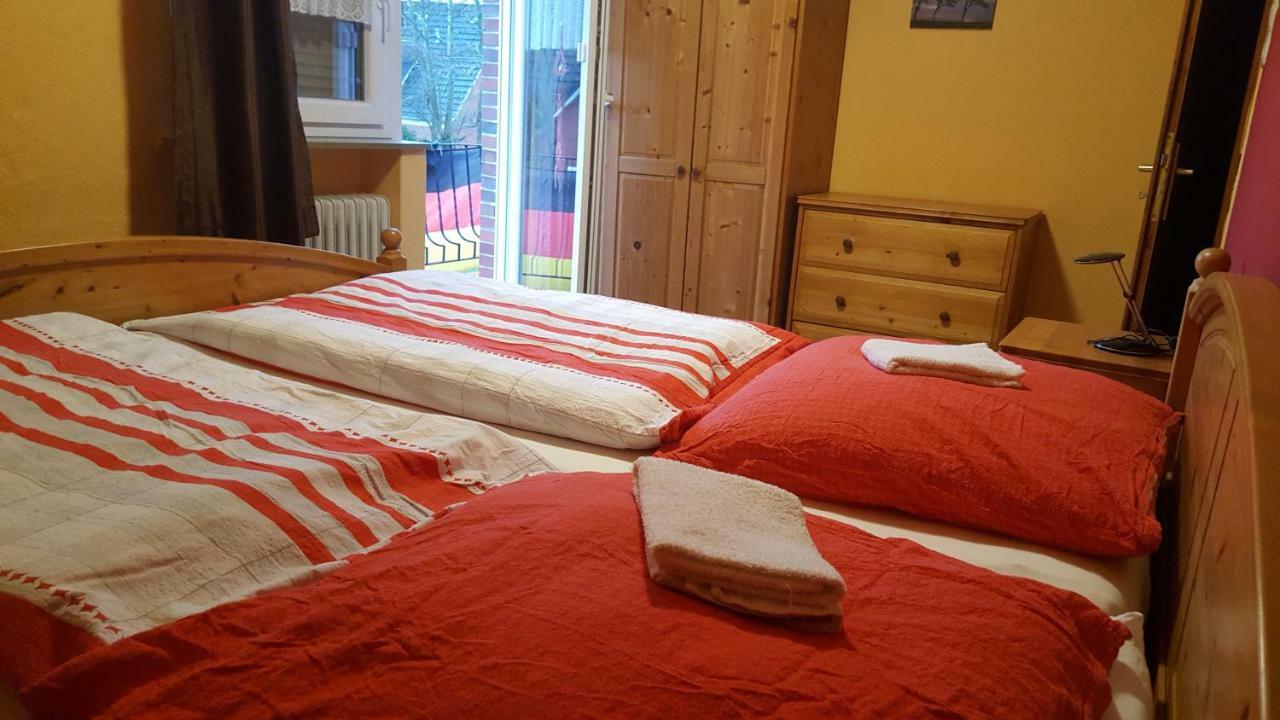 Wohnung 2 Mit Balkon- Haus Annegrete Esens Dış mekan fotoğraf